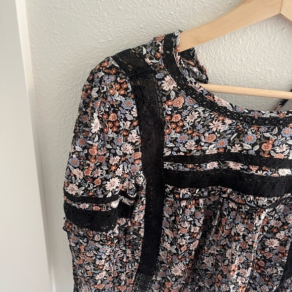 AE TOP (S) - Picture 3 of 4